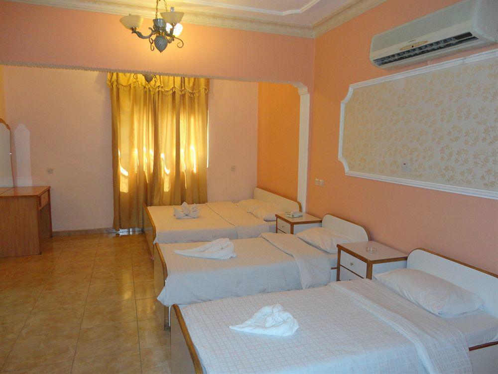 Al Qidra Hotel & Suites Aqaba Esterno foto