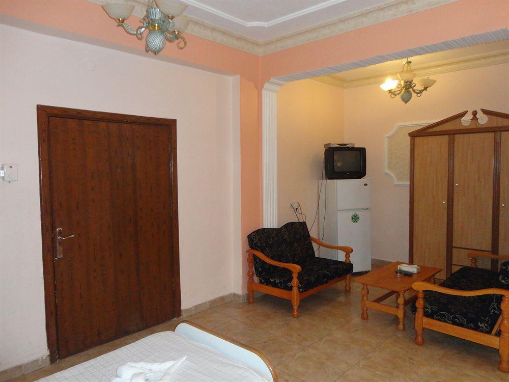 Al Qidra Hotel & Suites Aqaba Esterno foto