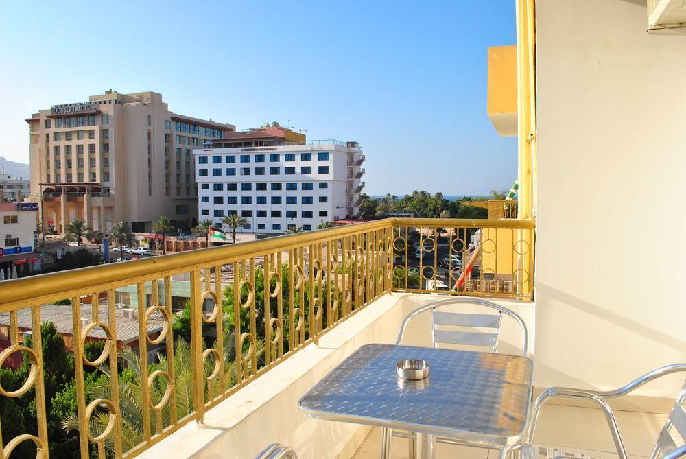 Al Qidra Hotel & Suites Aqaba Esterno foto
