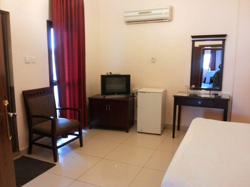 Al Qidra Hotel & Suites Aqaba Esterno foto