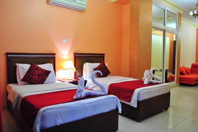 Al Qidra Hotel & Suites Aqaba Esterno foto