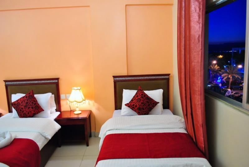 Al Qidra Hotel & Suites Aqaba Esterno foto